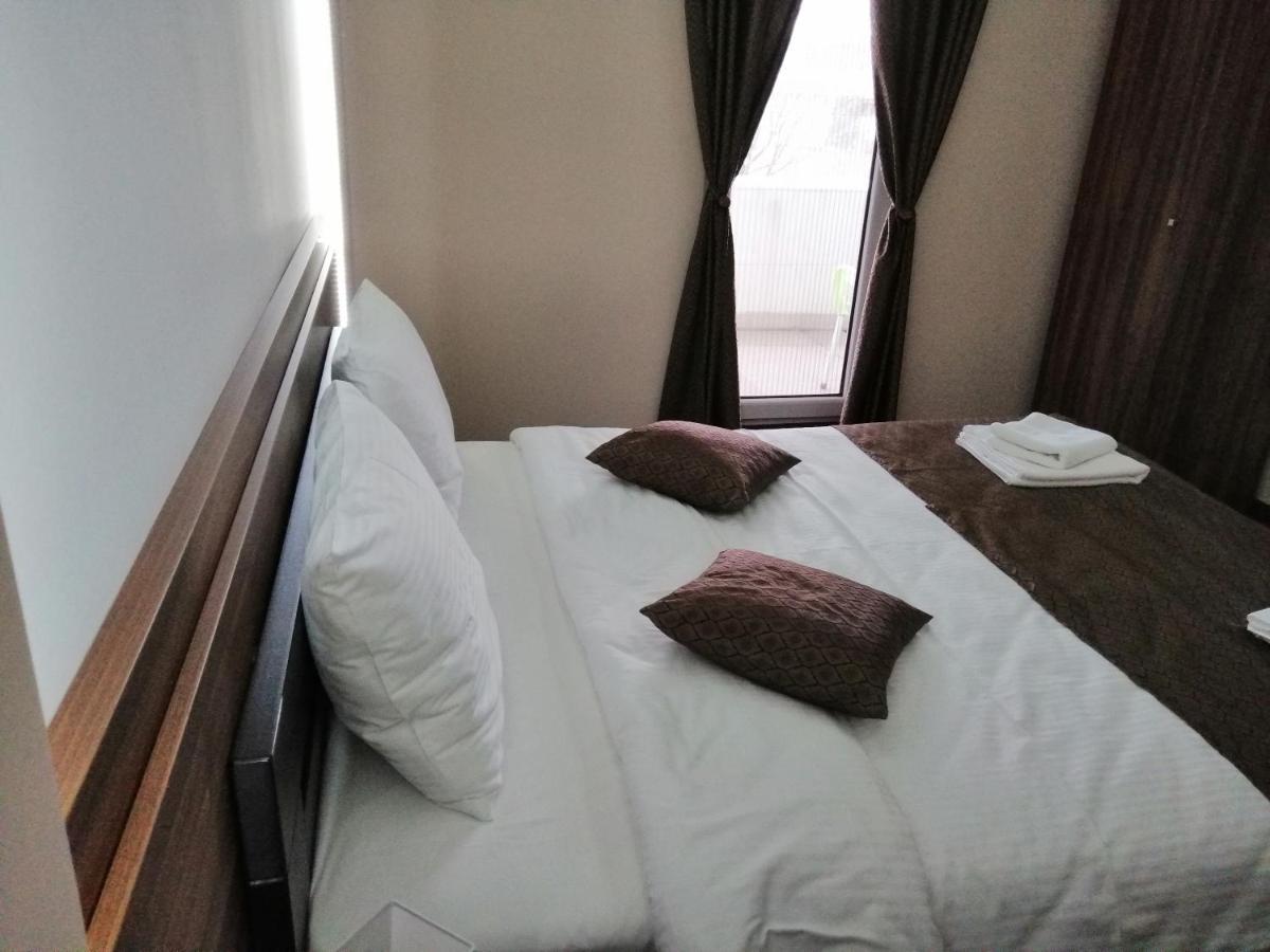 "Poseidon" Centar Aparthotel Stari Banovci Exterior photo